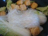 粉絲木耳炒娃娃菜的做法步驟4