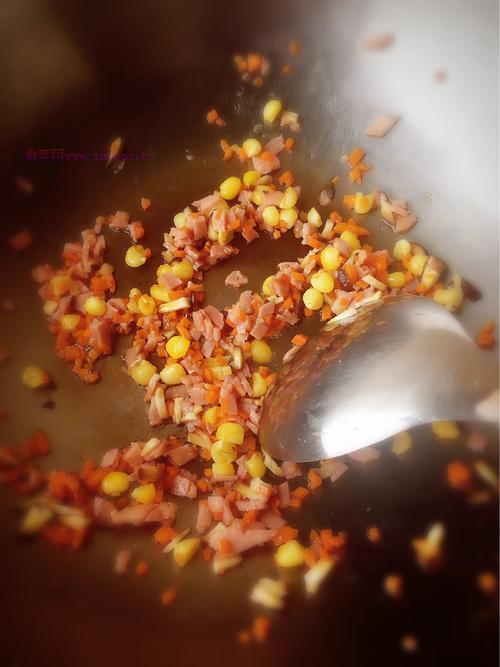 繽紛飯團(tuán)的做法