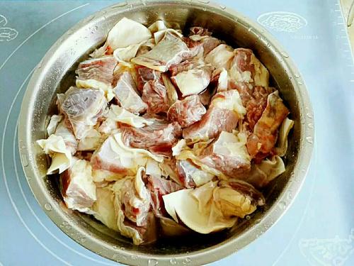 筋頭巴腦的做法