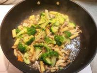 爆炒時(shí)蔬的做法步驟11