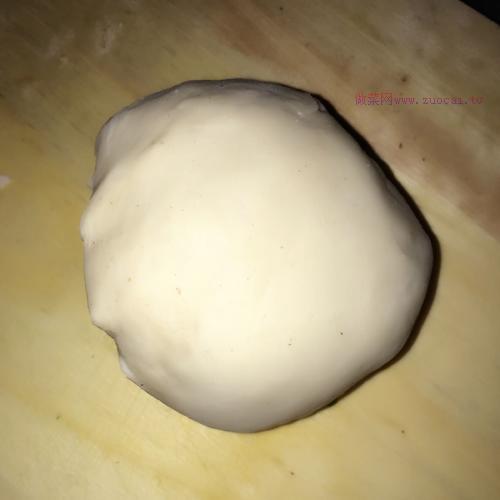 「帶自制披薩餅胚」烤披薩的做法