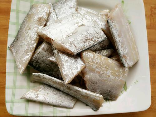 麻辣干燒帶魚(yú)的做法