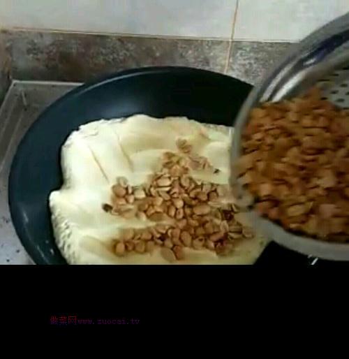 牛軋?zhí)堑淖龇?/ data-kn4q=