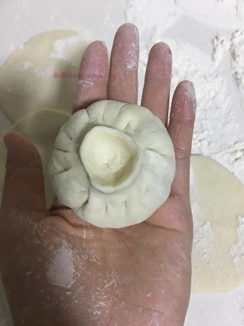 豆角胡蘿卜肉包的做法