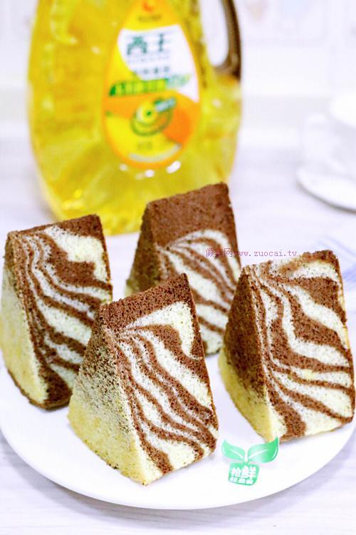 斑馬紋戚風(fēng)蛋糕的做法