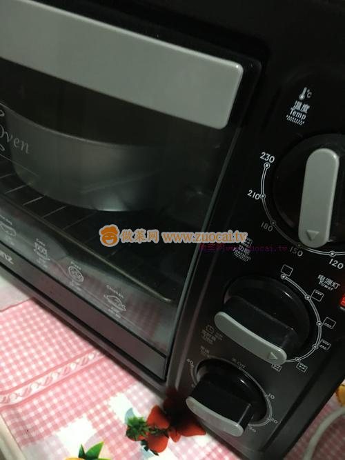 抹茶戚風(fēng)蛋糕的做法