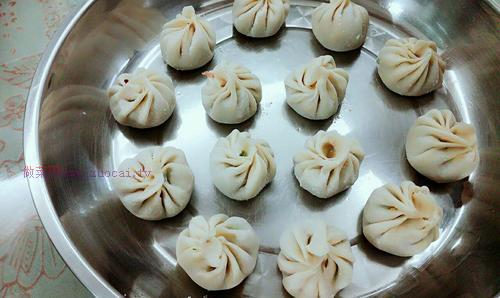 灌湯小籠包的做法