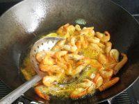 避風(fēng)塘蝦的做法步驟7