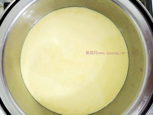 蒸蛋糕的做法