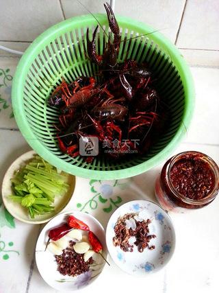 麻辣小龍蝦的做法步驟:2