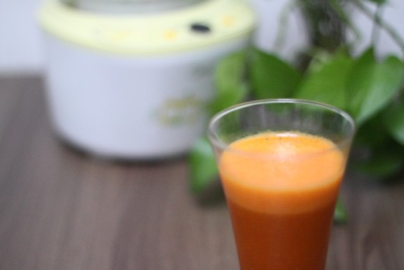 止咳潤(rùn)肺的冰糖雪梨銀耳羹