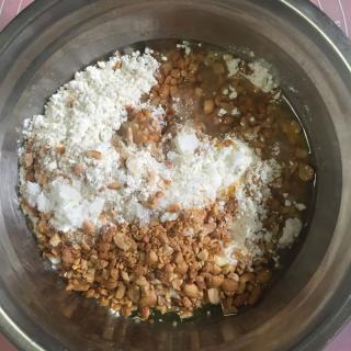 #ACA烘焙明星大賽#酥脆花生球的做法步驟:2