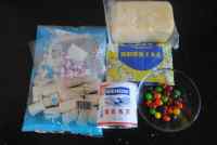 丑萌爆米花球的做法步驟1