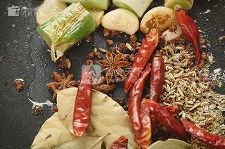 麻辣小龍蝦-九陽(yáng)知食的做法步驟：4