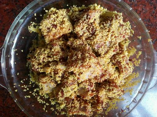 小米蒸排骨的做法