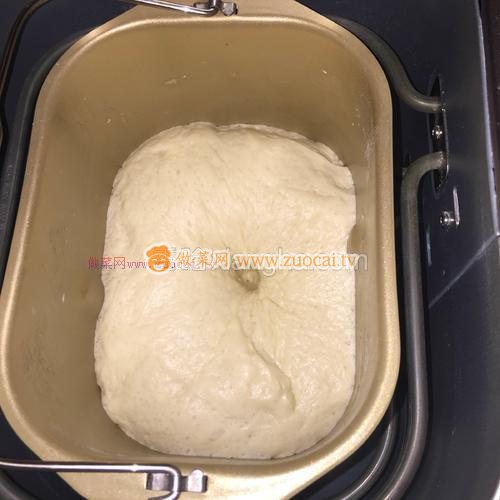 奶汁土豆面包的做法