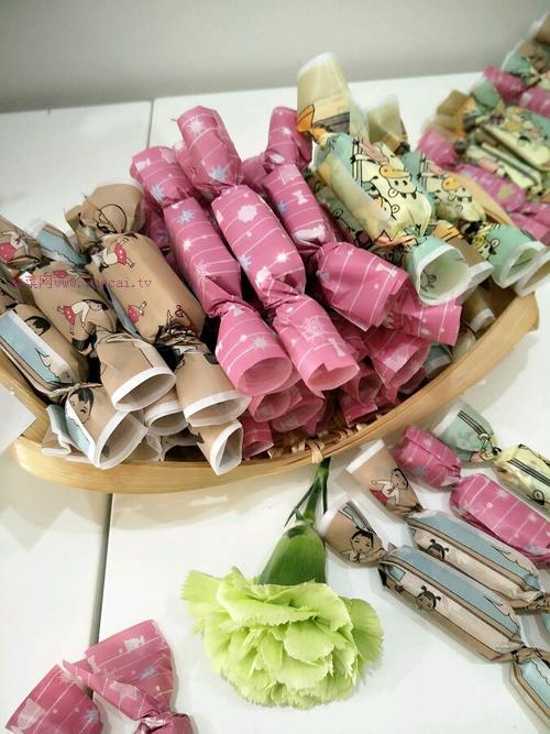 牛軋?zhí)堑淖龇?/ data-4kvi=