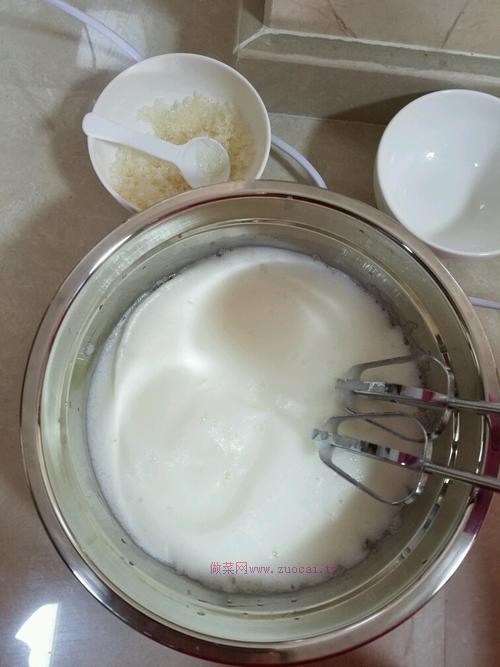 紙杯戚風(fēng)蛋糕的做法