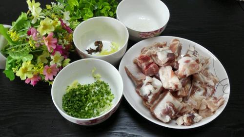 糖醋排骨的做法