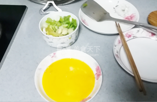 京津名吃、家鄉(xiāng)回憶--紅燜鯽魚的做法步驟：3