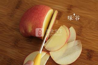 烤蘋(píng)果片的做法步驟：2
