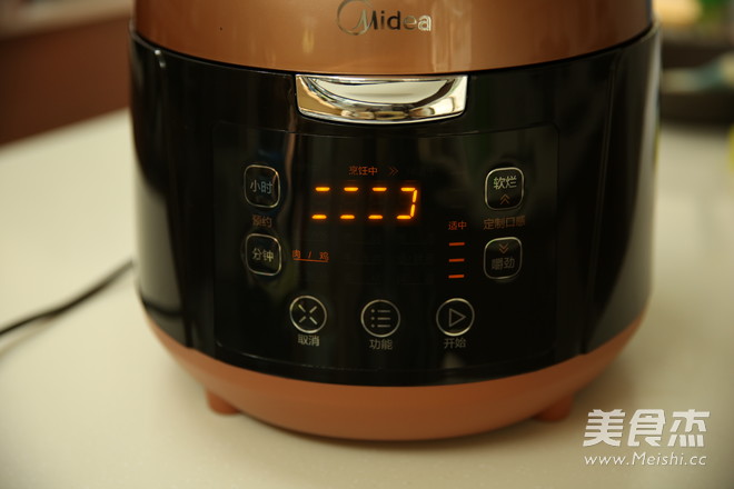 壓力煲極簡(jiǎn)鹵肉的做法