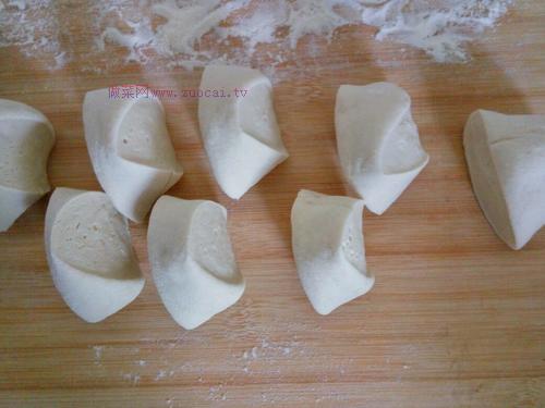 胡蘿卜肉包的做法