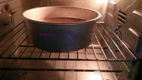 可可戚風(fēng)蛋糕（8寸）的做法