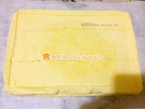 藍(lán)莓蛋糕卷的做法