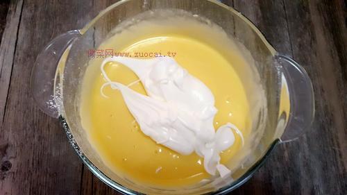 戚風(fēng)蛋糕的做法