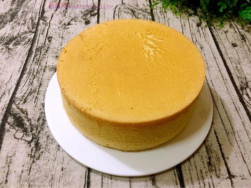 八寸戚風蛋糕(清水版)的做法