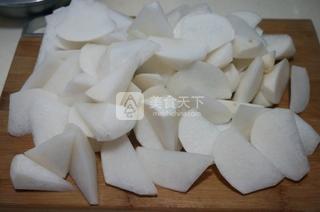 白蘿卜燉排骨的做法步驟：3