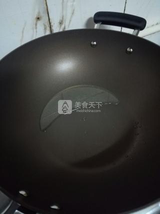 剁椒蒸太陽(yáng)魚(yú)的做法步驟：5