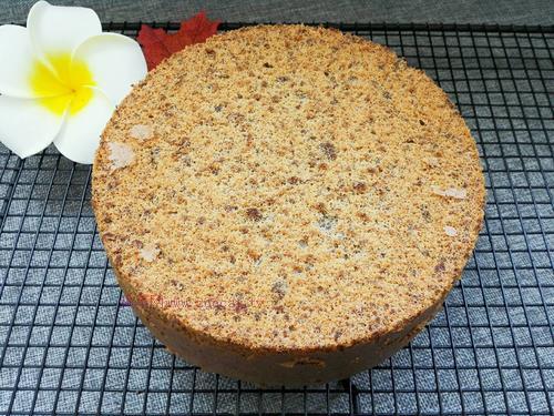 黑米燙面戚風(fēng)的做法