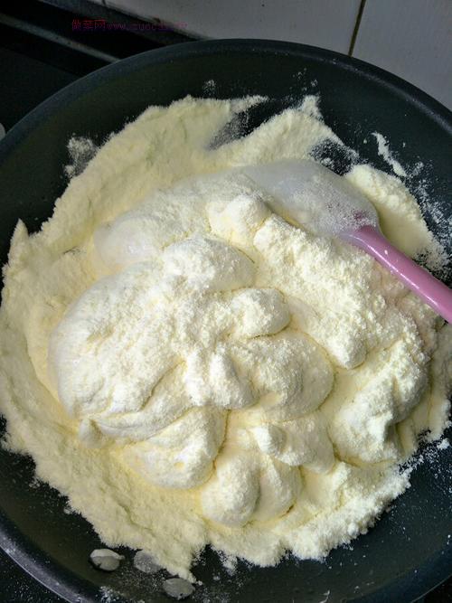 牛軋?zhí)堑淖龇?/ data-MdcN=