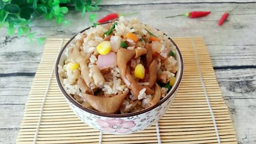 鴨腸炒飯的做法