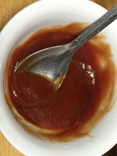 松茸培根炒意面的做法