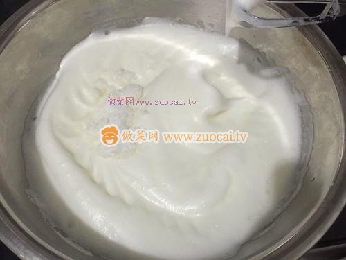 電飯煲戚風(fēng)蛋糕的做法