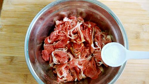 粉蒸羊肉的做法