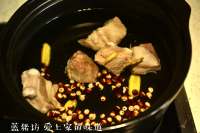 冬季進補，冬瓜排骨湯的做法步驟3