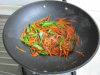 胡蘿卜粉條炒羊肉的做法步驟9