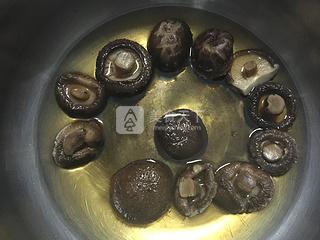 糯米雞--換種方式，照顧你的胃的做法步驟：2