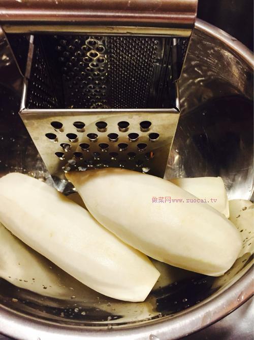 蒸臘味蘿卜糕的做法