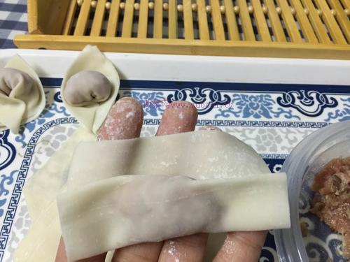 豬肉香菇大云吞的做法