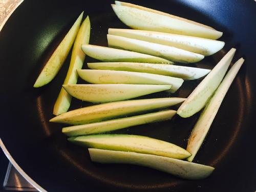 風(fēng)味茄子的做法