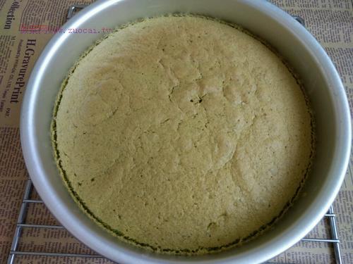 菠菜汁戚風(fēng)蛋糕的做法