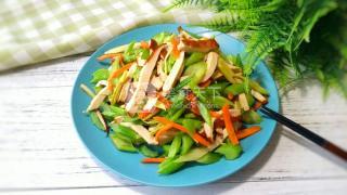 熏干芹菜的做法步驟:8