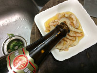 蝦干拌冰草配鹵豬耳鵝腸的做法步驟2