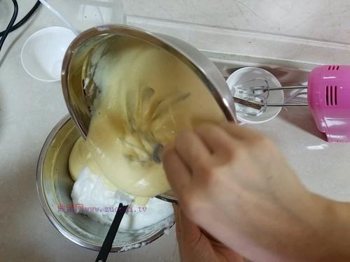 紙杯戚風(fēng)蛋糕的做法