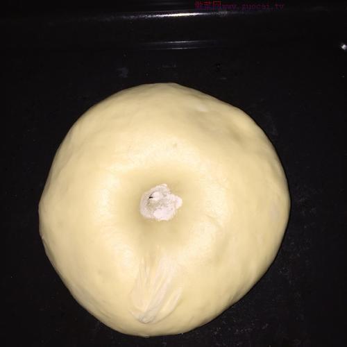 太陽(yáng)花早餐面包圈的做法